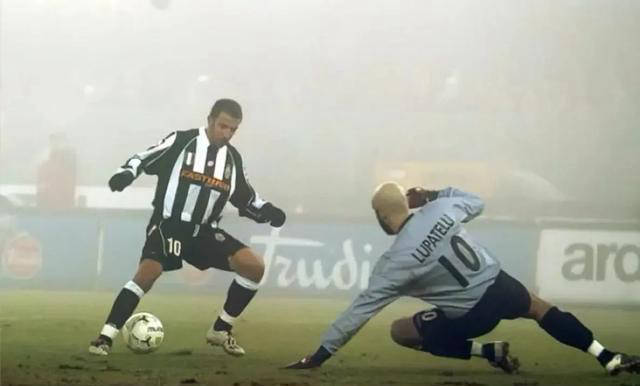 被托蒂盛赞引因扎吉忌惮，蹭意甲冠军光环的光头门将卢帕特利究竟有多强？